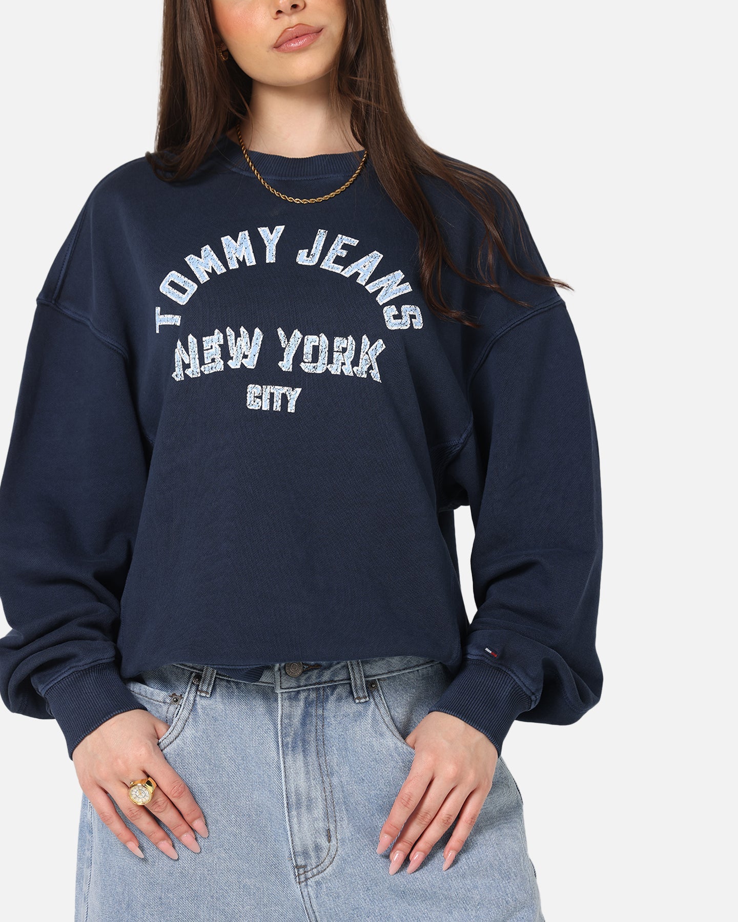 Tommy Jeans Women's TJW Varsity Crewneck Dark Night Navy