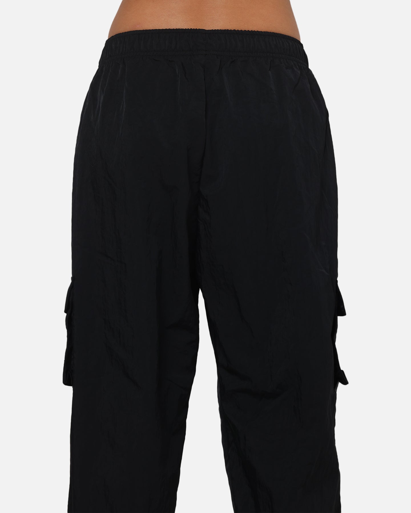 Nike Women's Sportswear Essential High-Rise Woven Cargo Pants Black/White