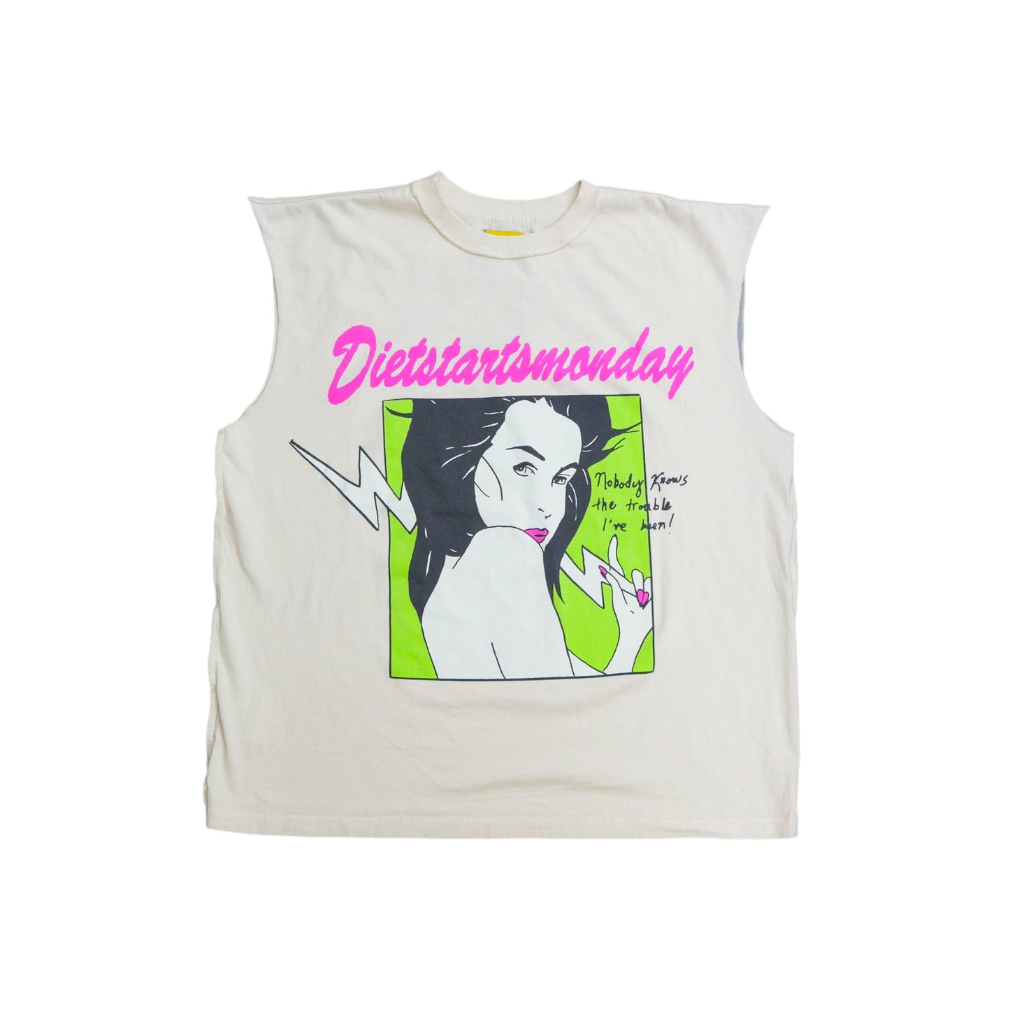 DSM "Trouble" Cut Off Tee-Antique White