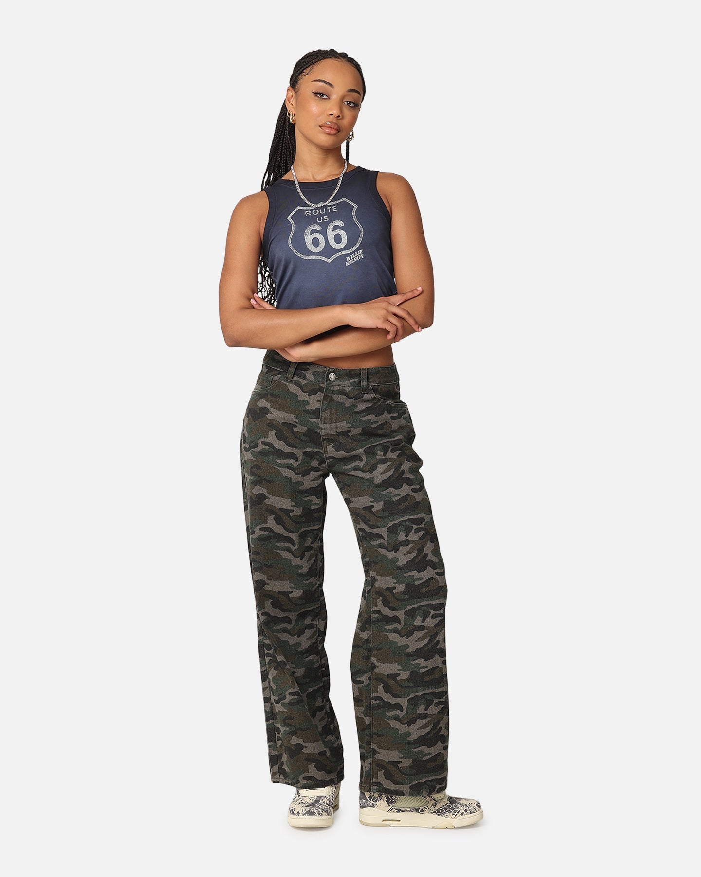Willie Nelson Women's Route 66 Sunfade Cropped Tank Black Wash