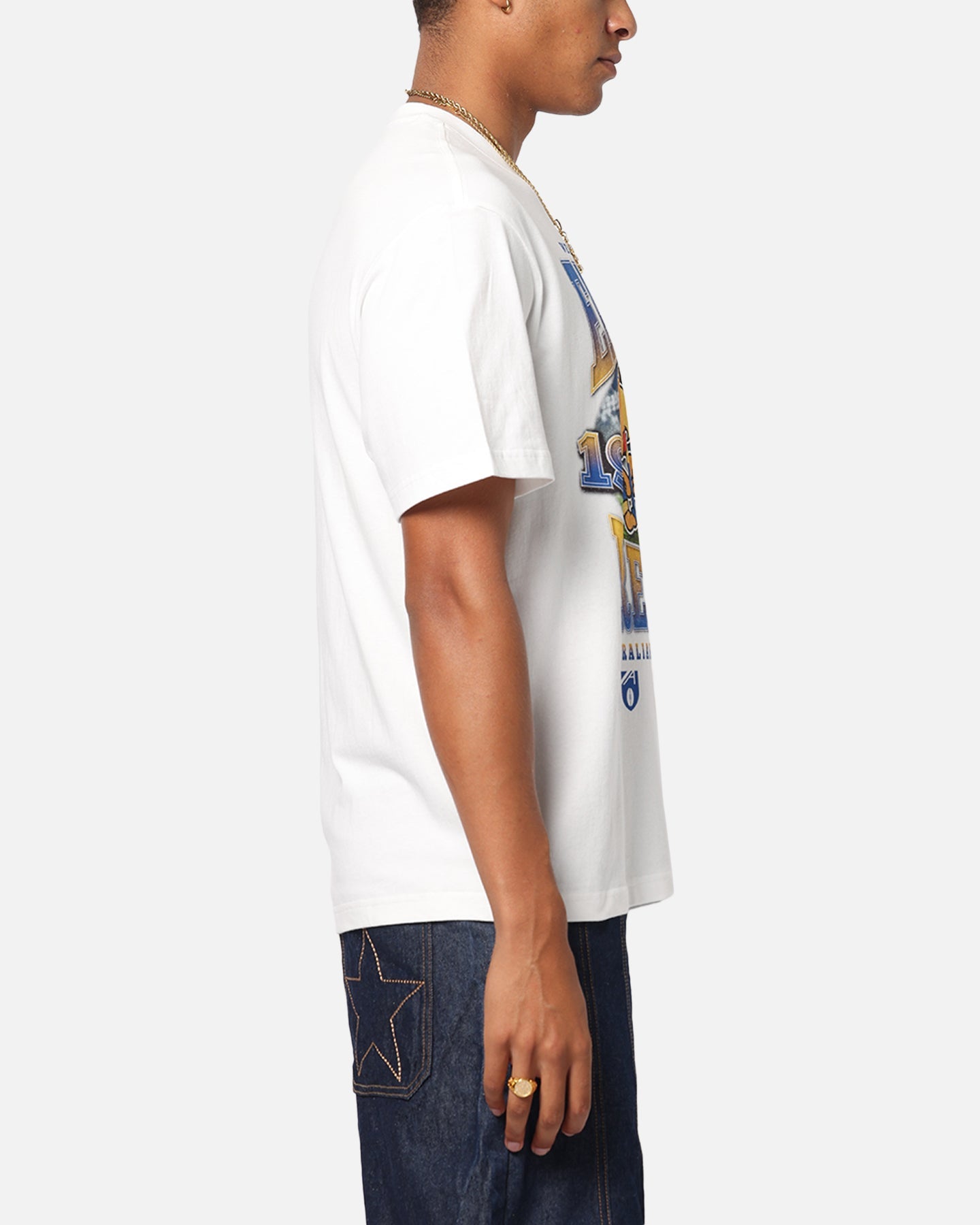 Mitchell & Ness West Coast Eagles  Mascot T-Shirt Vintage White