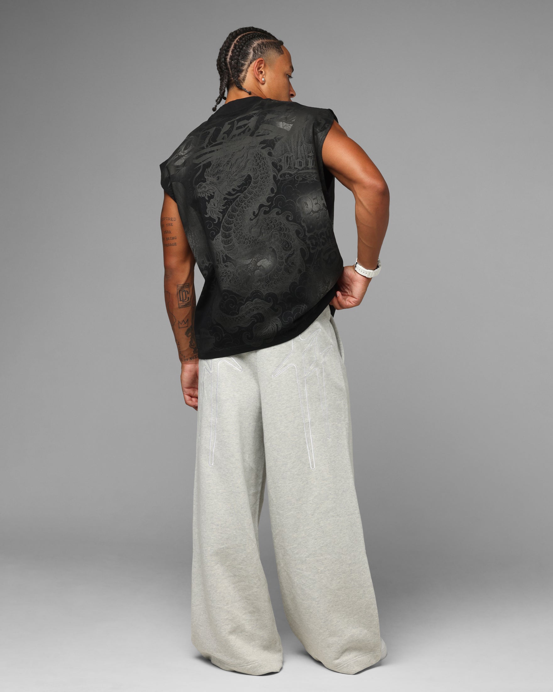 Loiter Sketch Book Muscle T-Shirt Black