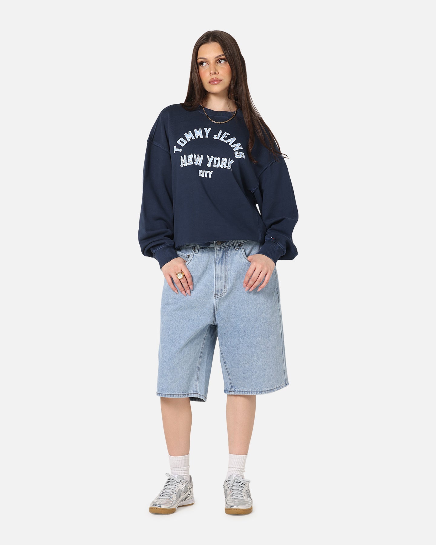 Tommy Jeans Women's TJW Varsity Crewneck Dark Night Navy