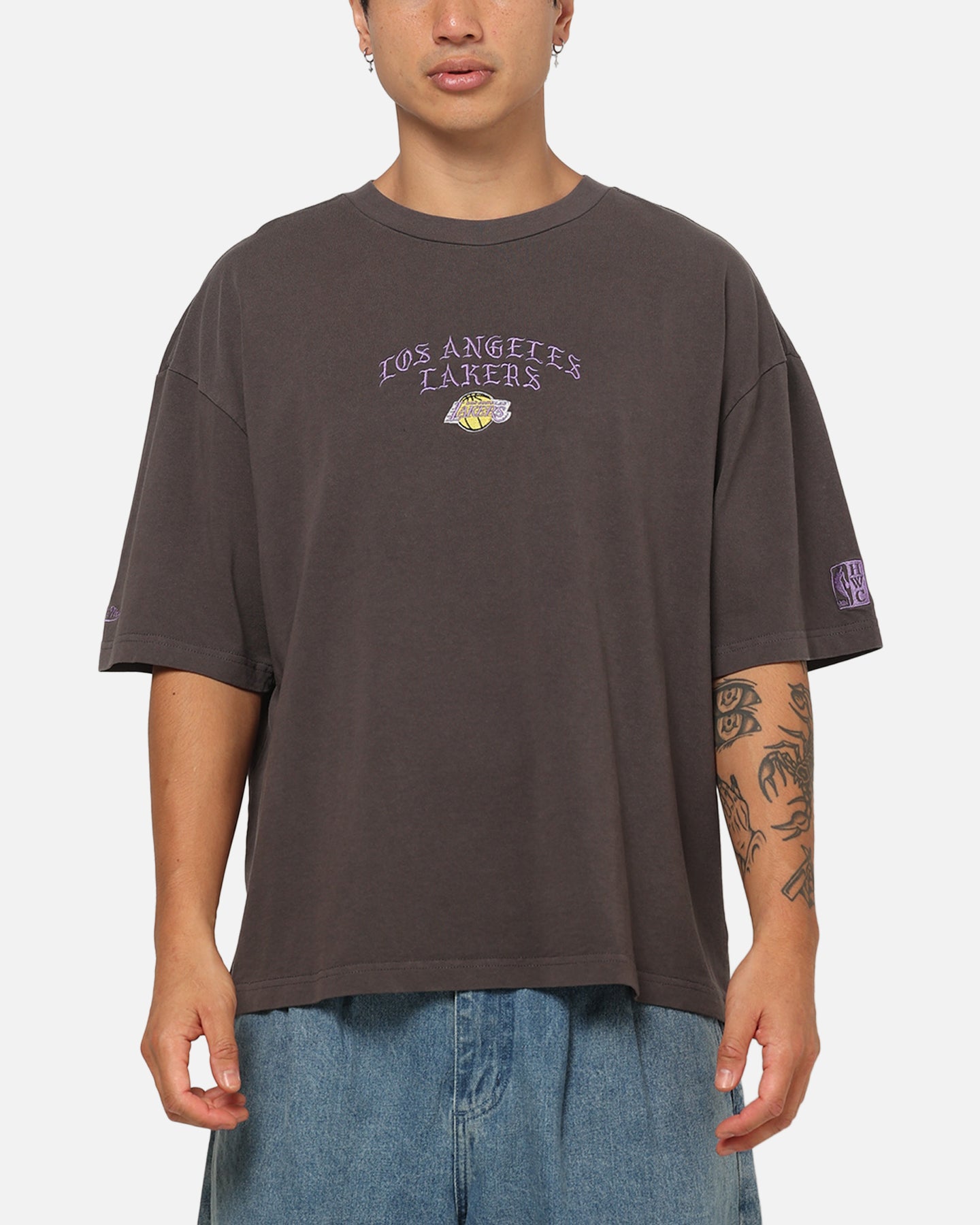 Mitchell & Ness Los Angeles Lakers Blackletter Champs Box T-Shirt Slate