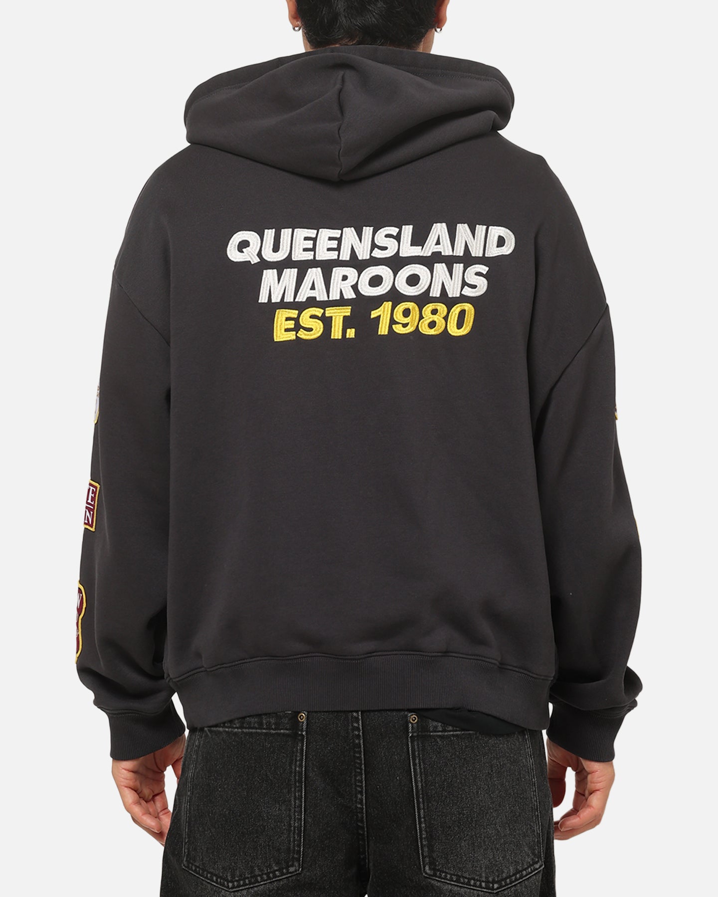 Mitchell & Ness Queensland Maroon 8 Straight Box Hoodie Washed Black