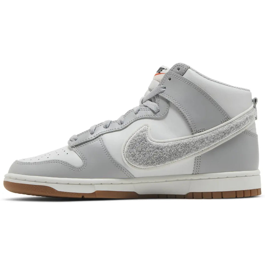 Nike Dunk High University Chenille Swoosh Light Smoke Grey