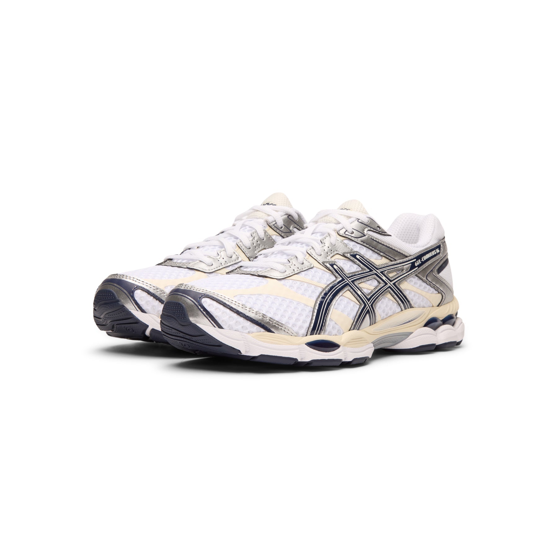 Asics Gel-Cumulus 16 (White/Midnight)