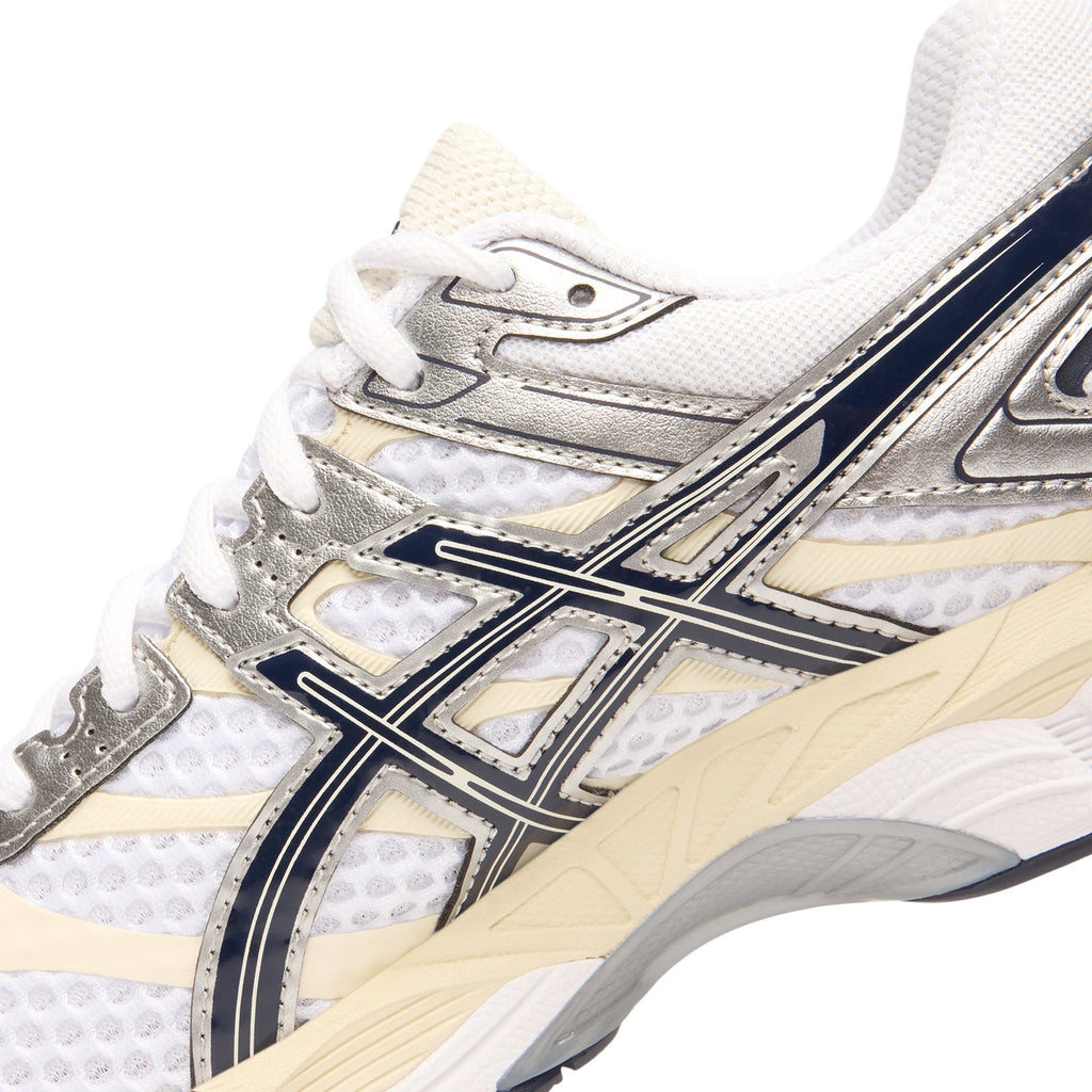 Asics Gel-Cumulus 16 (White/Midnight)