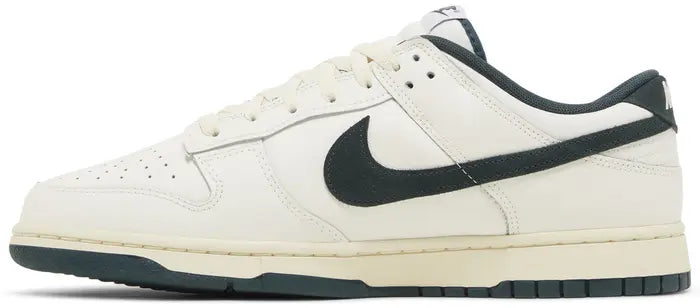 Nike Dunk Low Jungle Green