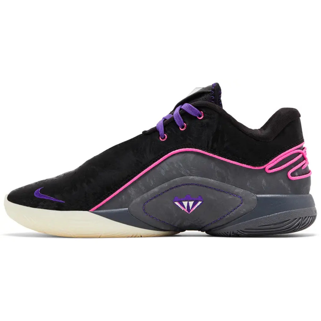 Nike LeBron 22 Blacklight