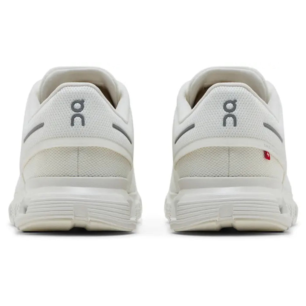 On Cloud 6 Triple White