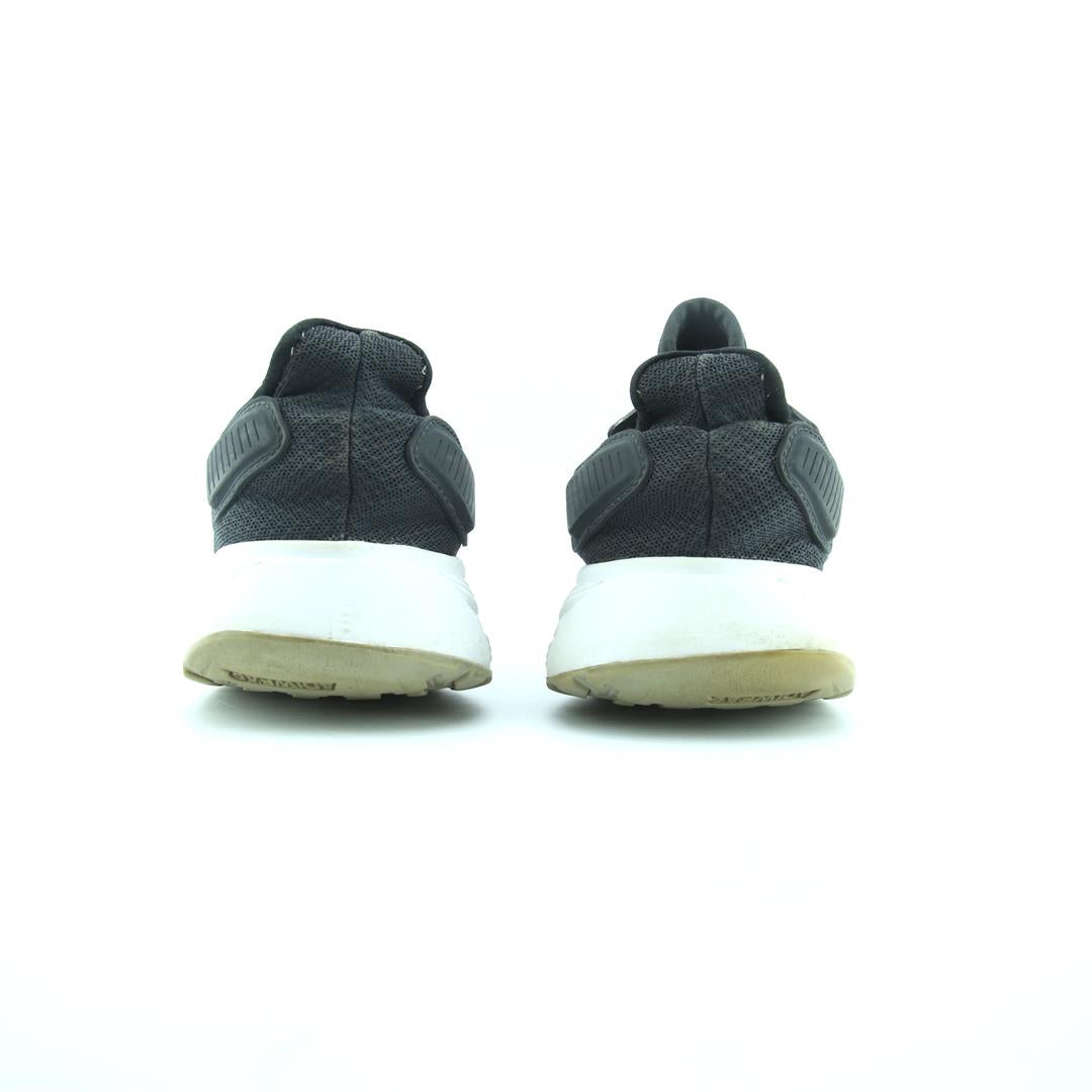 ADIDAS DURAMO 9