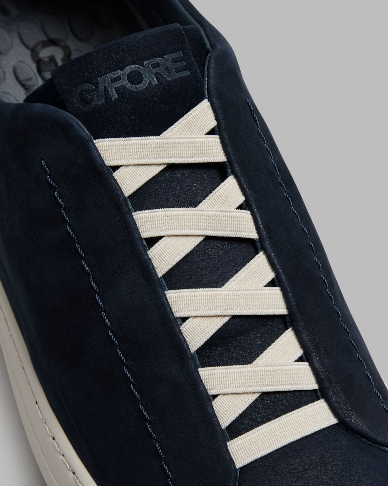 Endeavor Slip-On Leather Sneakers Twilight