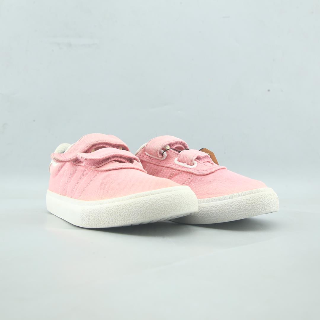 ADIDAS CNVS