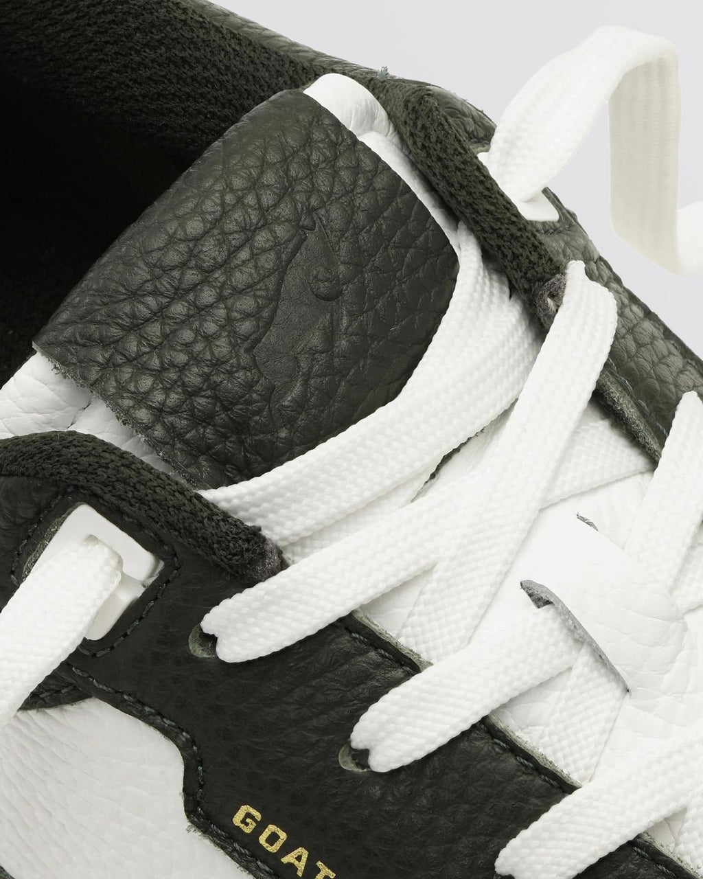 The Contour Collection Golf Shoes Dark Green/White Leather