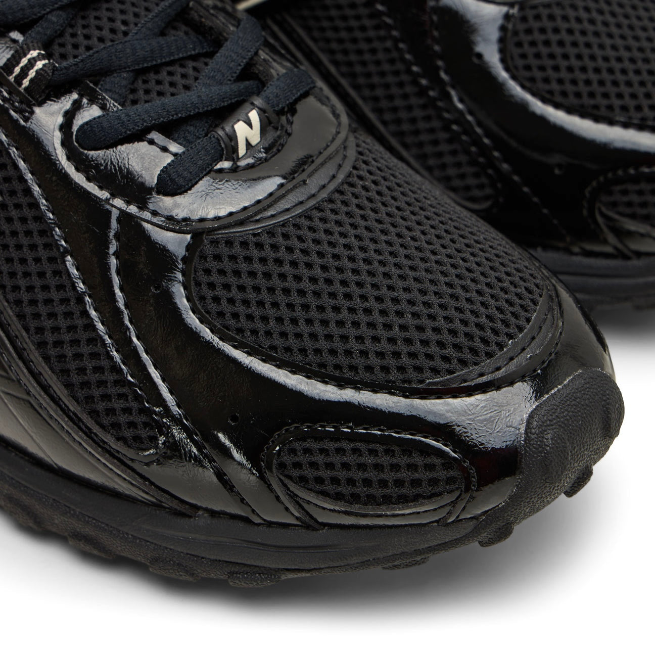 New Balance 204L Black Timberwolf