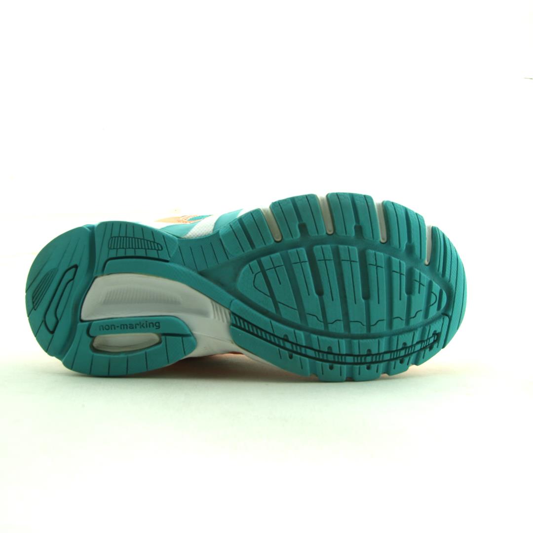 ADIDAS EQUIPMENT 10