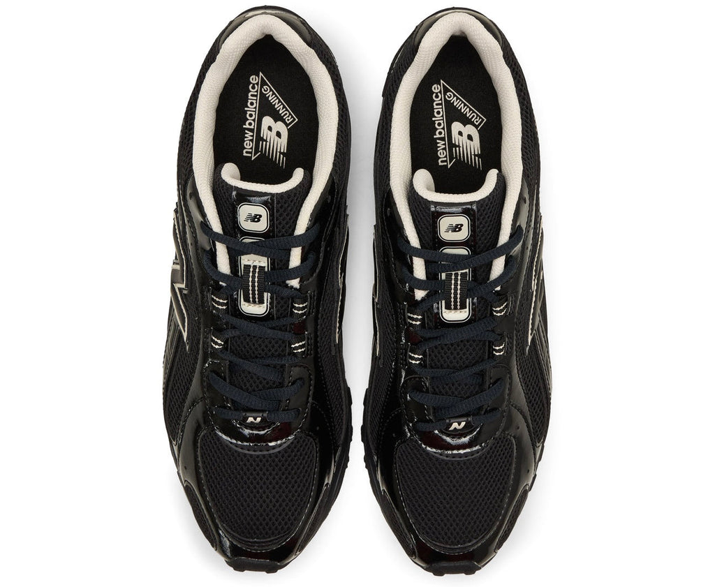 New Balance 204L Black Timberwolf