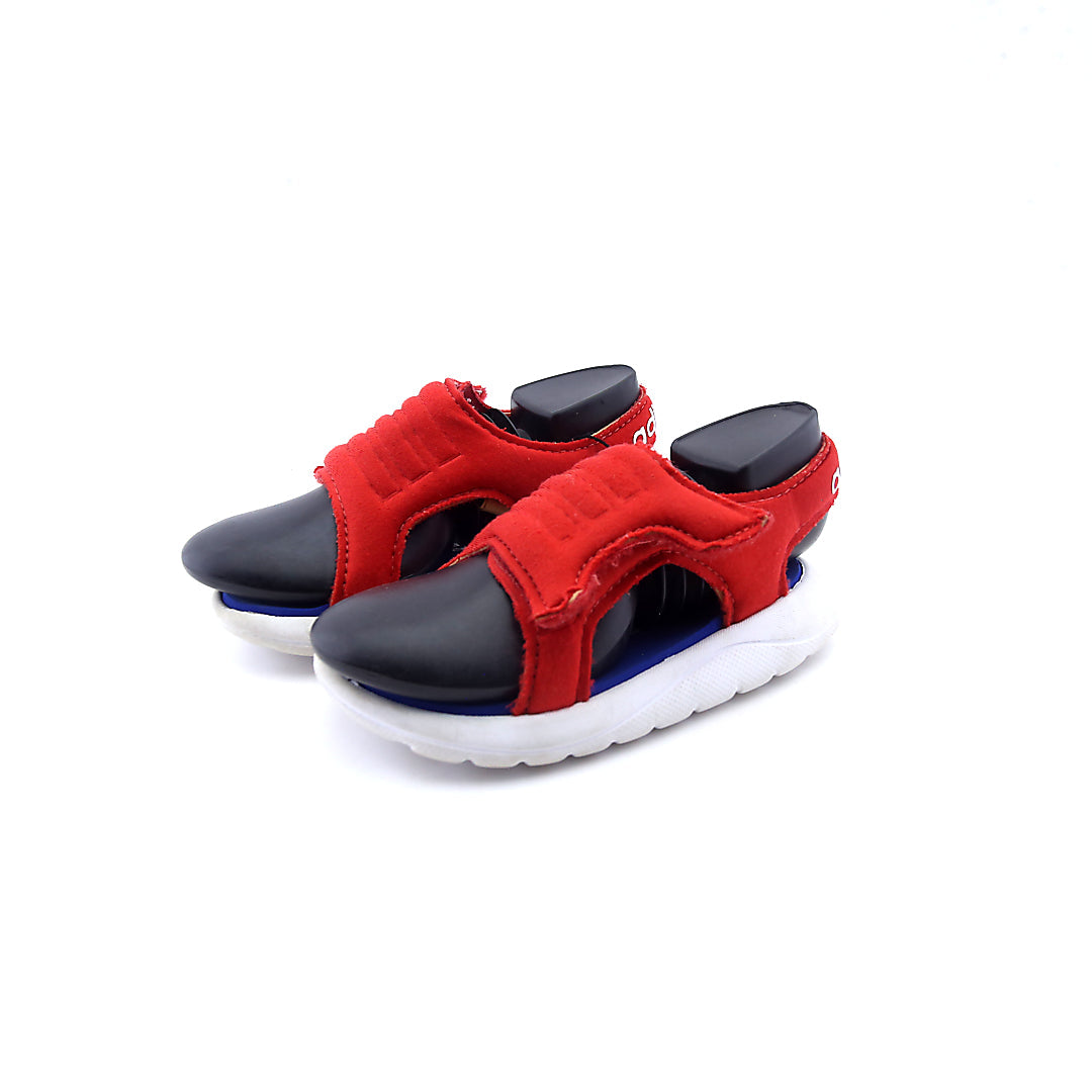 ADIDAS COMFORT