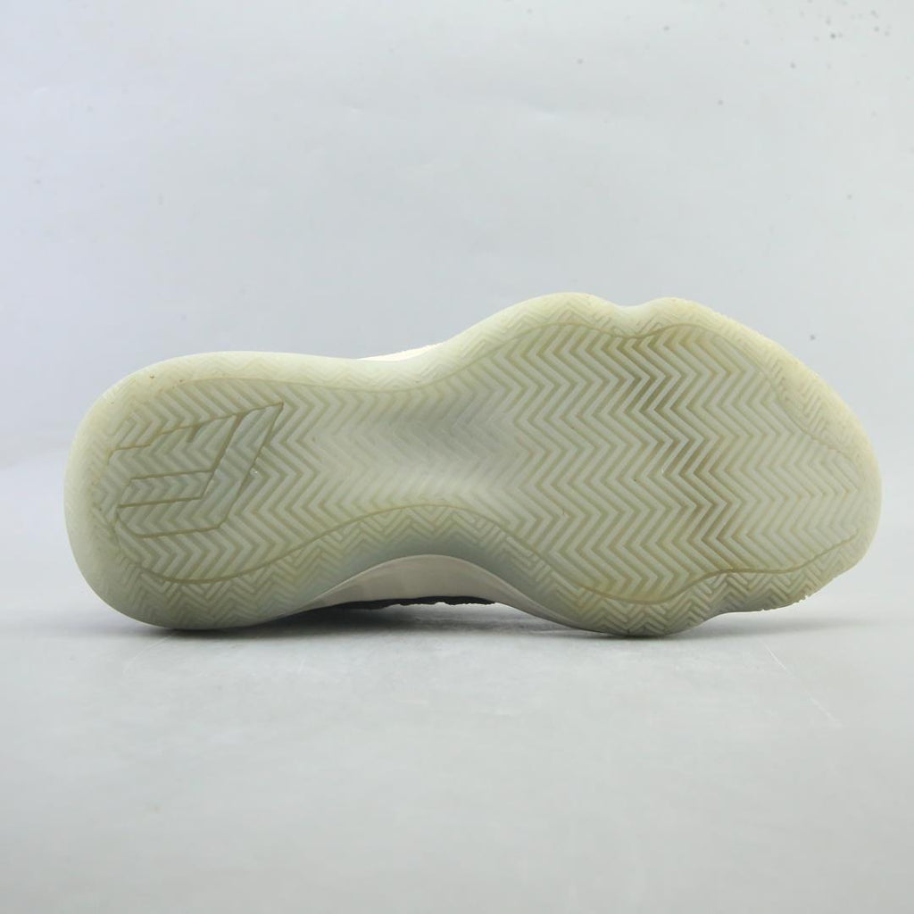 ADIDAS DAME 6