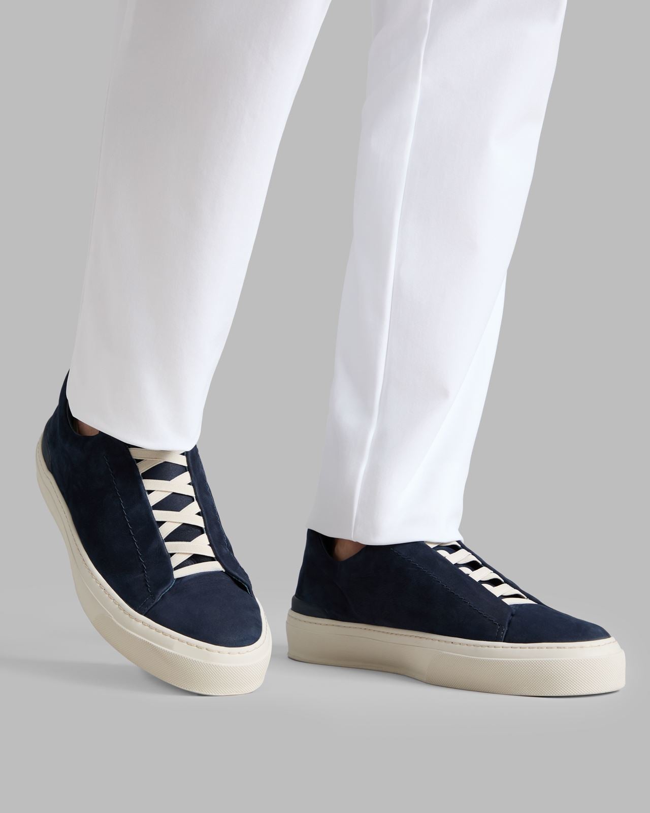 Endeavor Slip-On Leather Sneakers Twilight