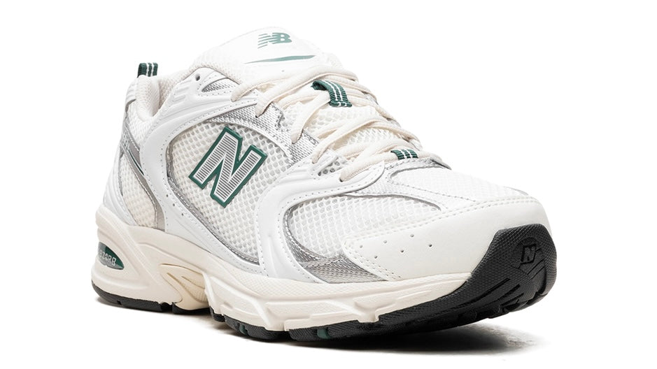 New Balance 530 Sea Salt Marsh Green