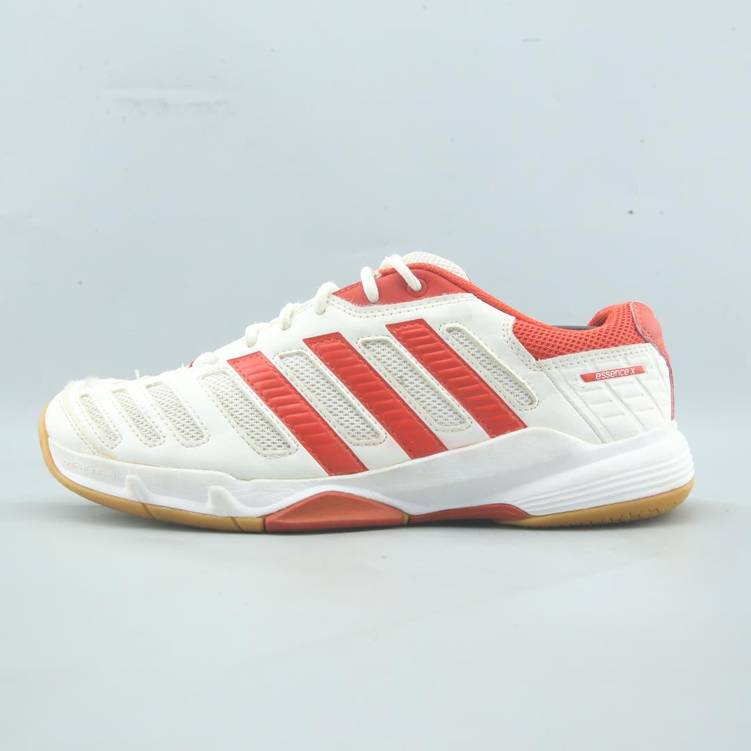 ADIDAS ESSENCE X