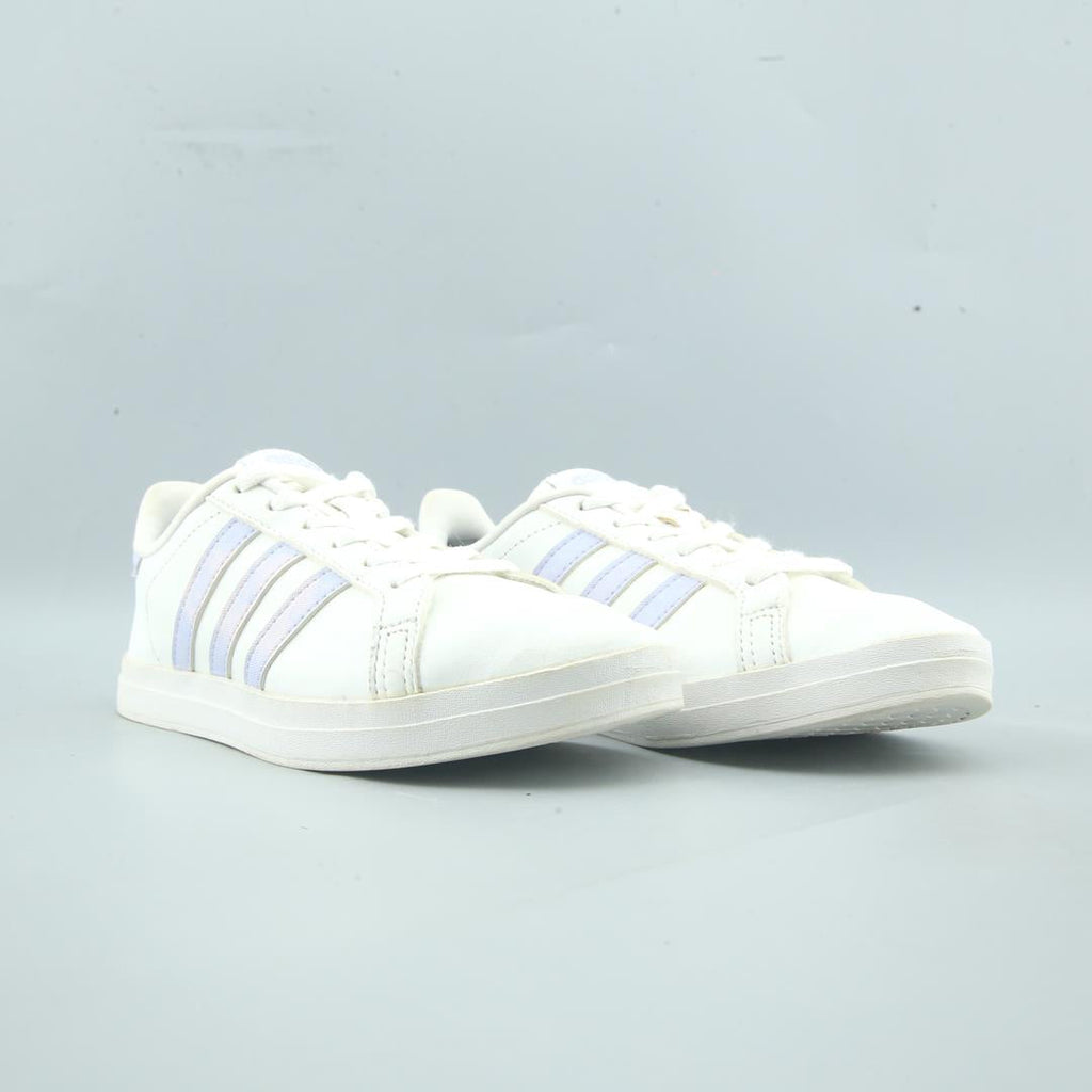 ADIDAS COURTPOINT