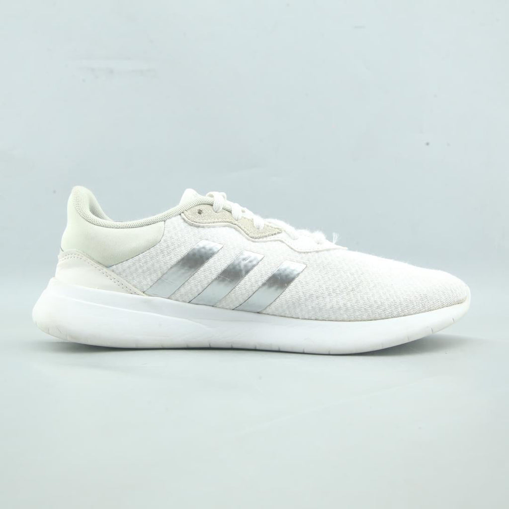ADIDAS ESSENTIALS QT RACER 3.0