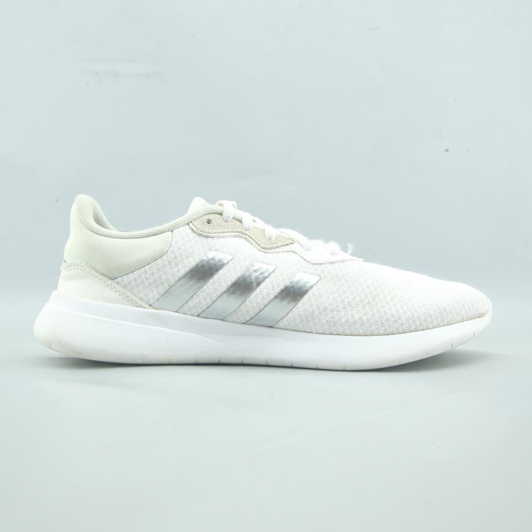 ADIDAS ESSENTIALS QT RACER 3.0