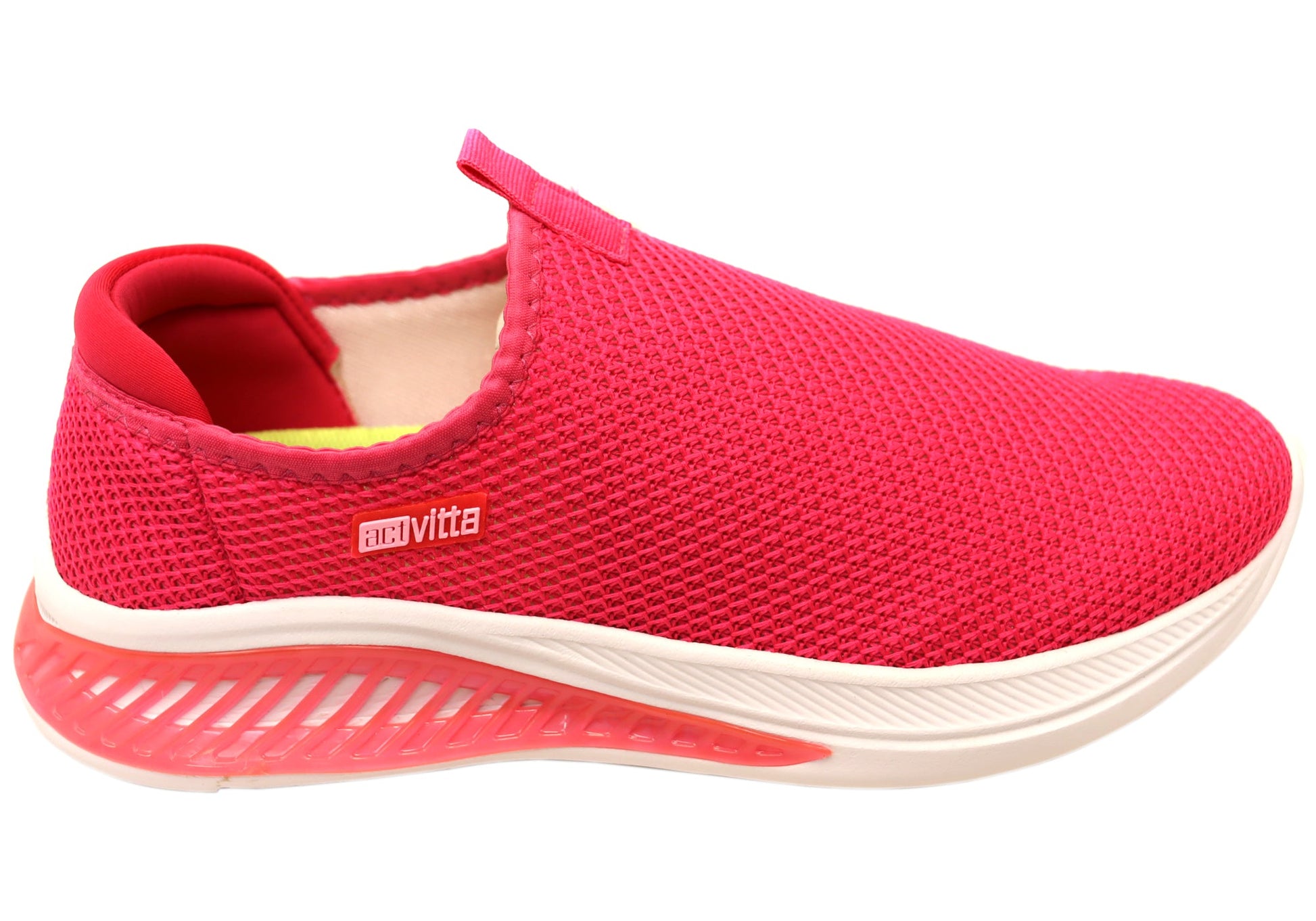 Actvitta Yenith Womens Comfort Cushioned Active Shoes Made In Brazil