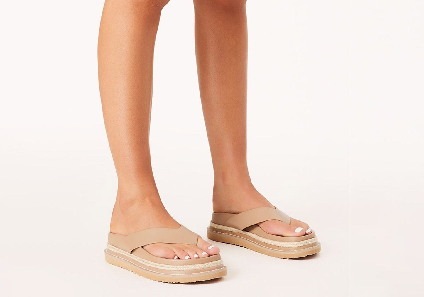 Billini Arley Womens Comfortable Platform Thongs Sandals