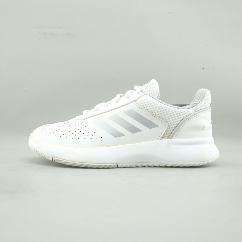 ADIDAS COURTSMASH