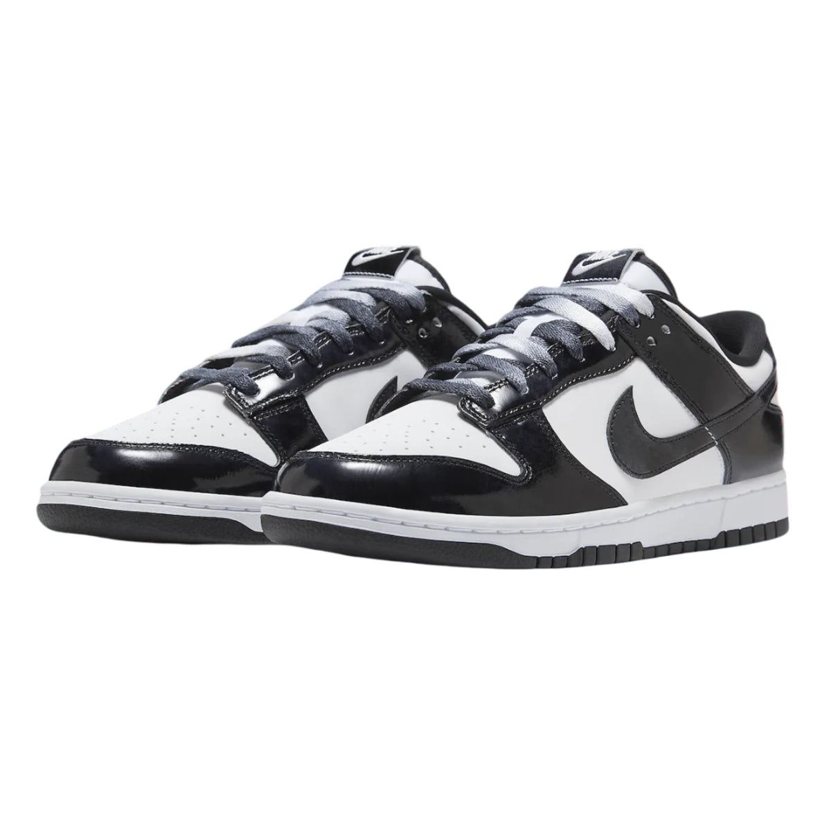 Nike Dunk Low SE Panda