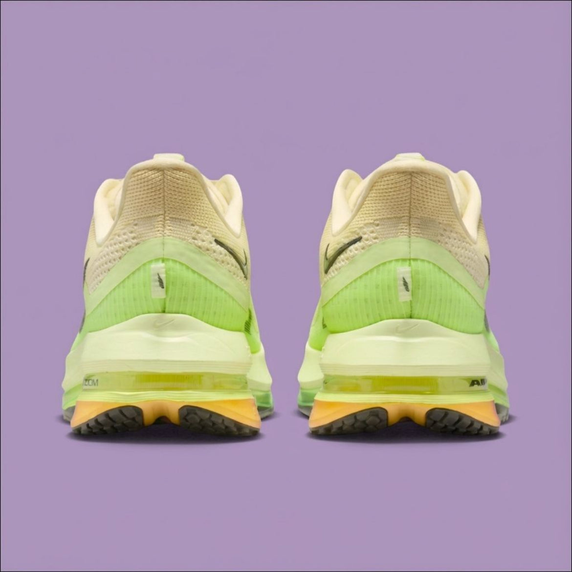 Nike Pegasus Premium Alabaster Volt